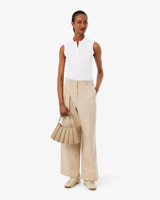 Lacoste                                                                                               Women's Slim Fit L.12.D Sleeveless Stretch Polo