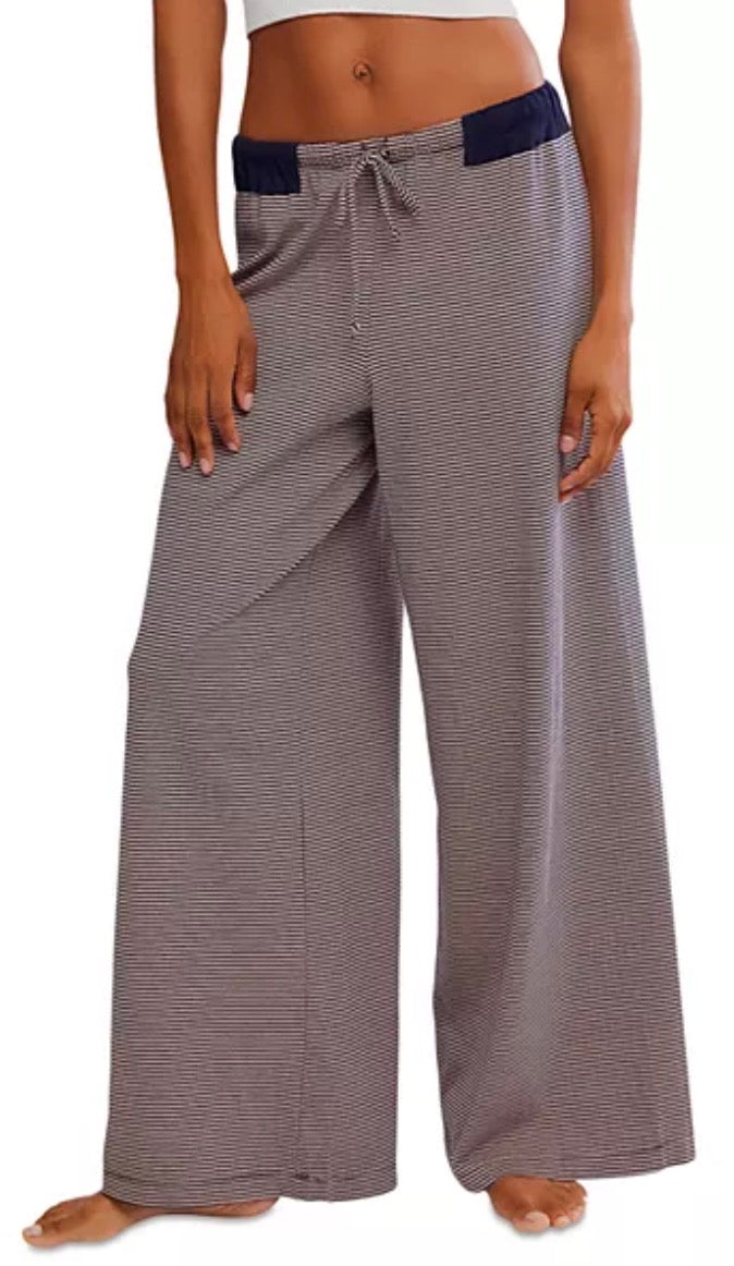 Free People                                                                                                   Out And About Pants