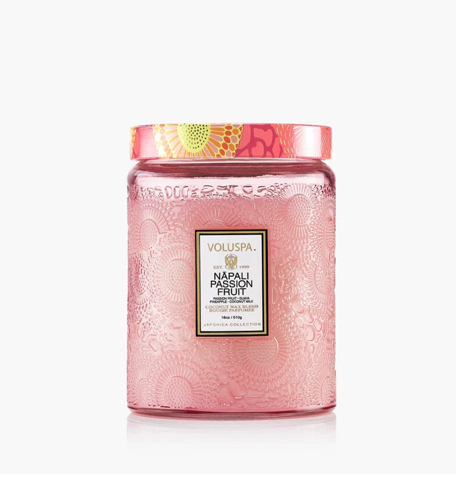 VOLUSPA NĀPALI PASSION FRUIT
Large Jar Candle
Burn time: 100+ Hours