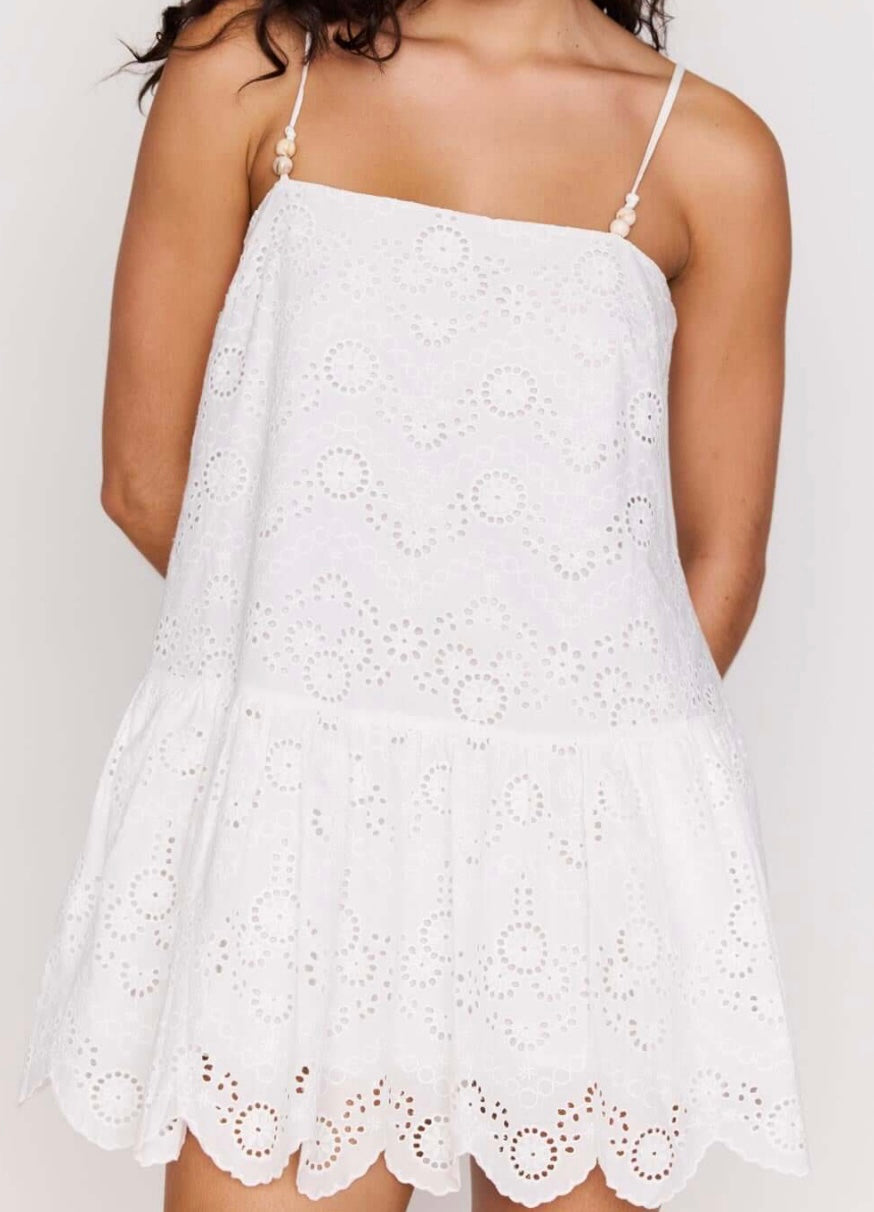 MINKPINK                                                                                            WHITE BRODERIE ANGLAISE MINI DRESS