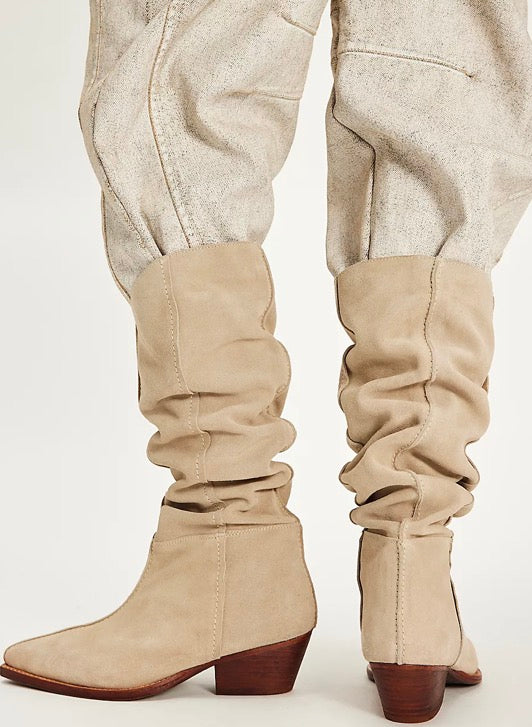 Free People                                                                                            Sway Low Slouch Boots 2.0 (Parchment Suede)