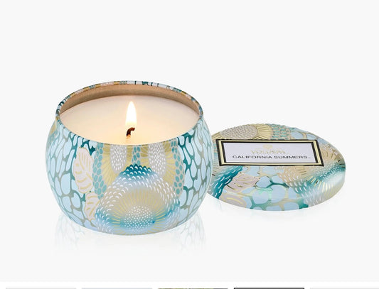 VOLUSPA CALIFORNIA SUMMERS
Mini Tin Candle