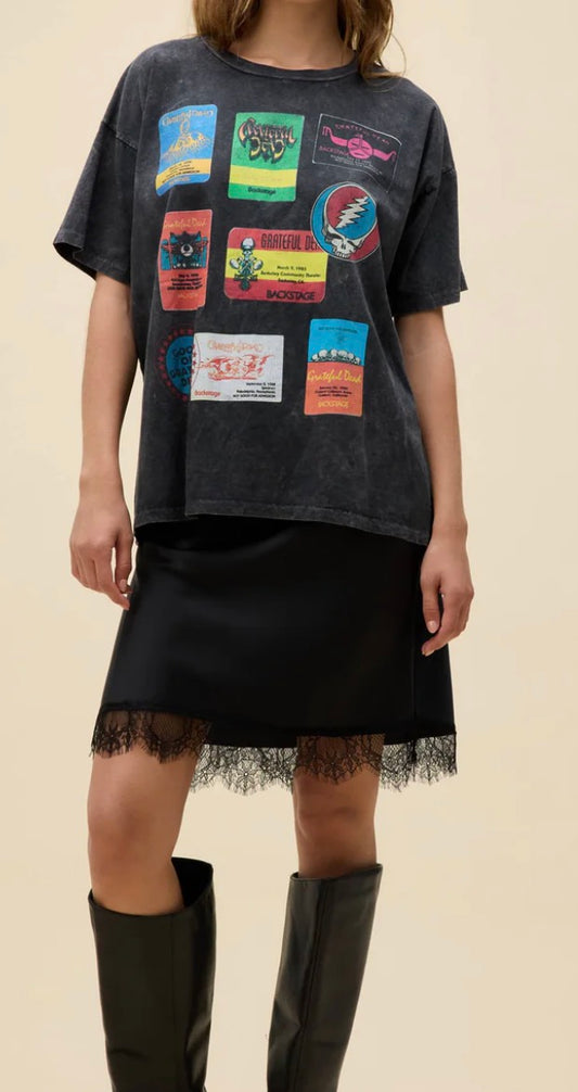 DAYDREAMER                                                                                      GRATEFUL DEAD BACKSTAGE MERCH TEE