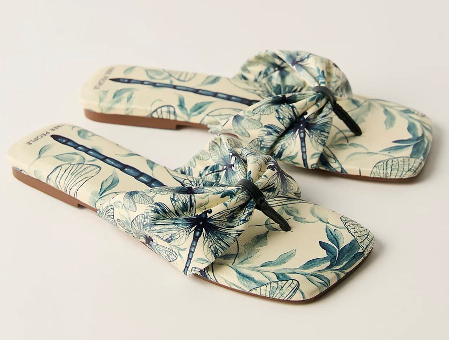 Free People                                                                                               Tia Ruched Printed Sandals (Dragonfly Bandana)