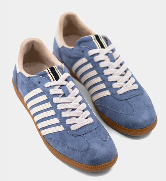 Shu Shop                                                                                               Stevie Sneaker (Blue Suede)