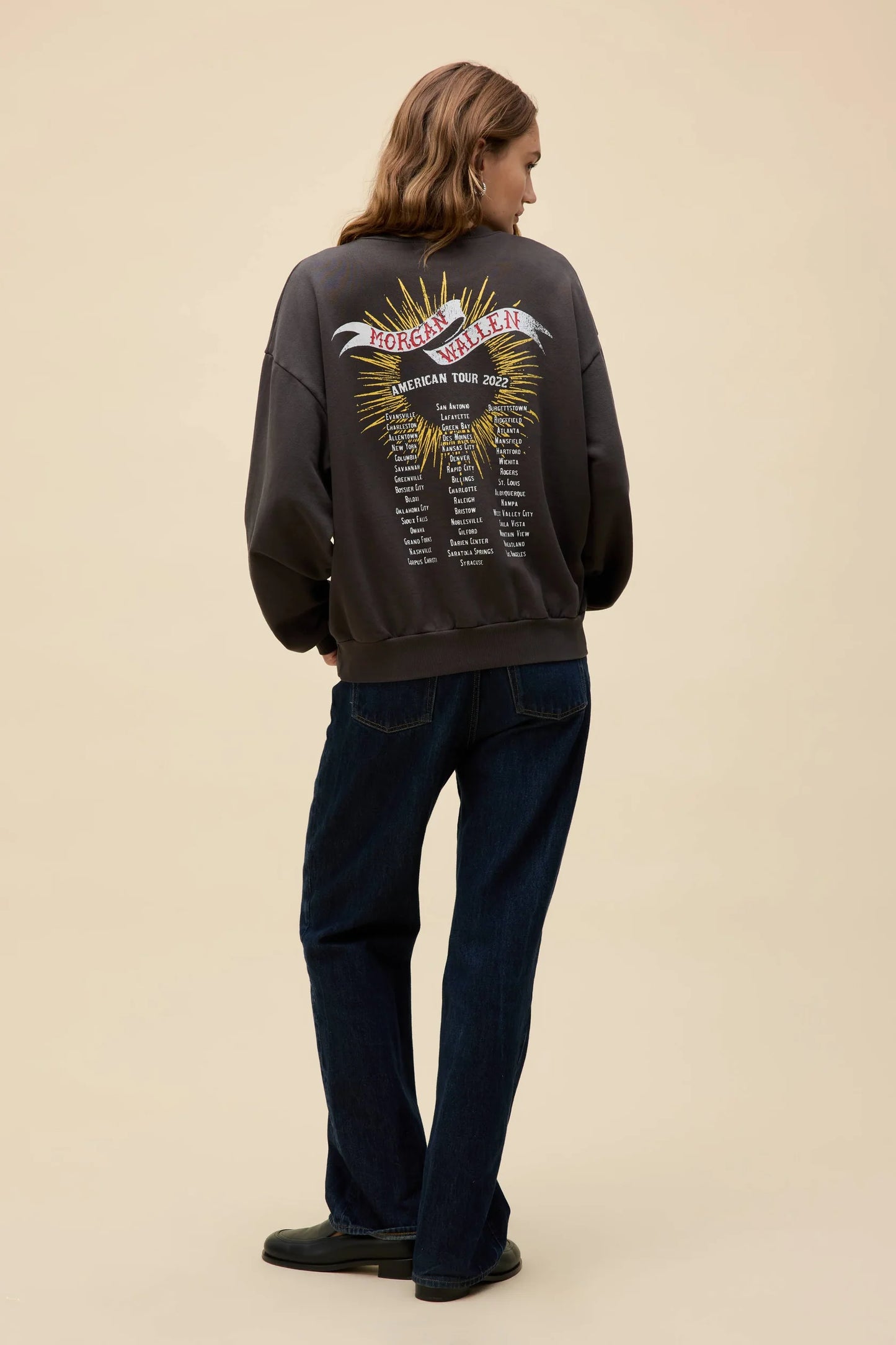 DAYDREAMER                                                                                           Morgan Wallen Sweatshirt