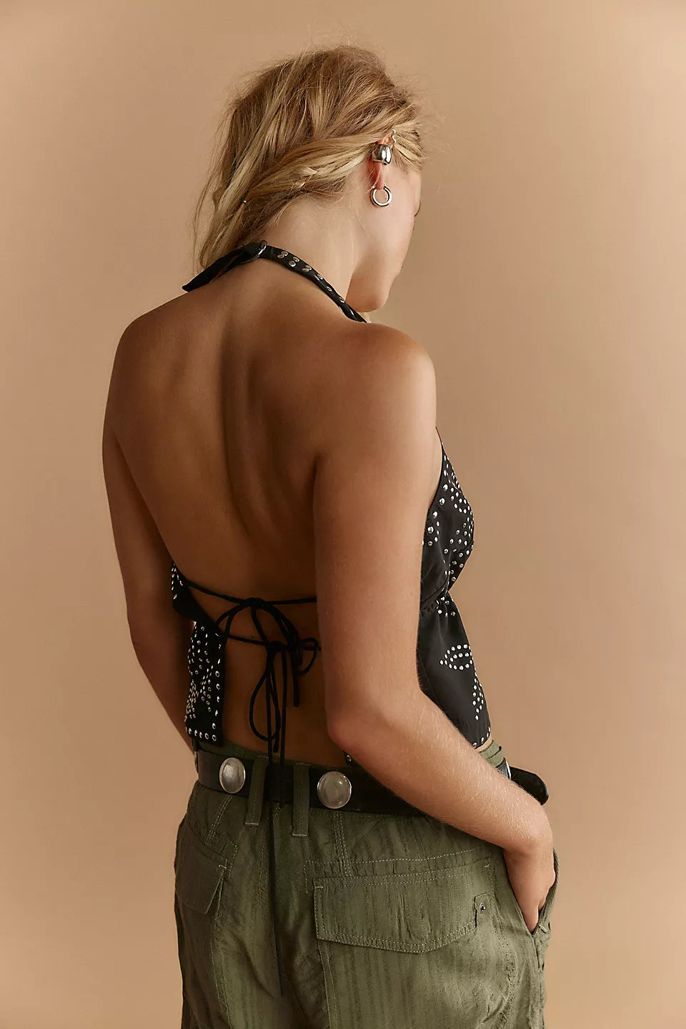 FREE PEOPLE                                                                                     KENZIE STUDDED HALTER TOP