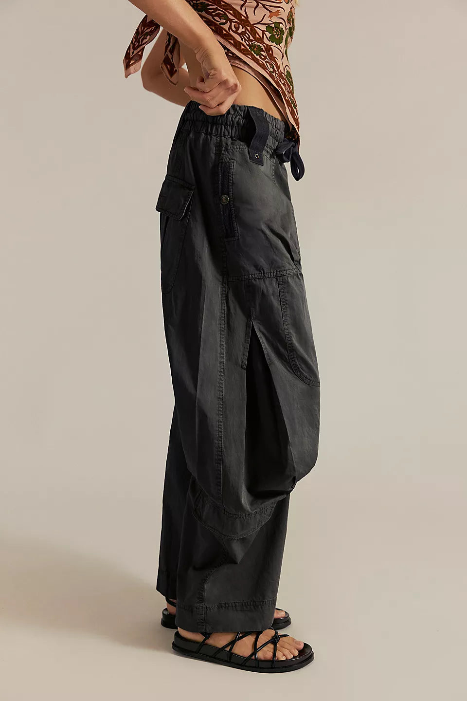 Free People                                                                                               We The Free Onset Pull-On Cargo Pants